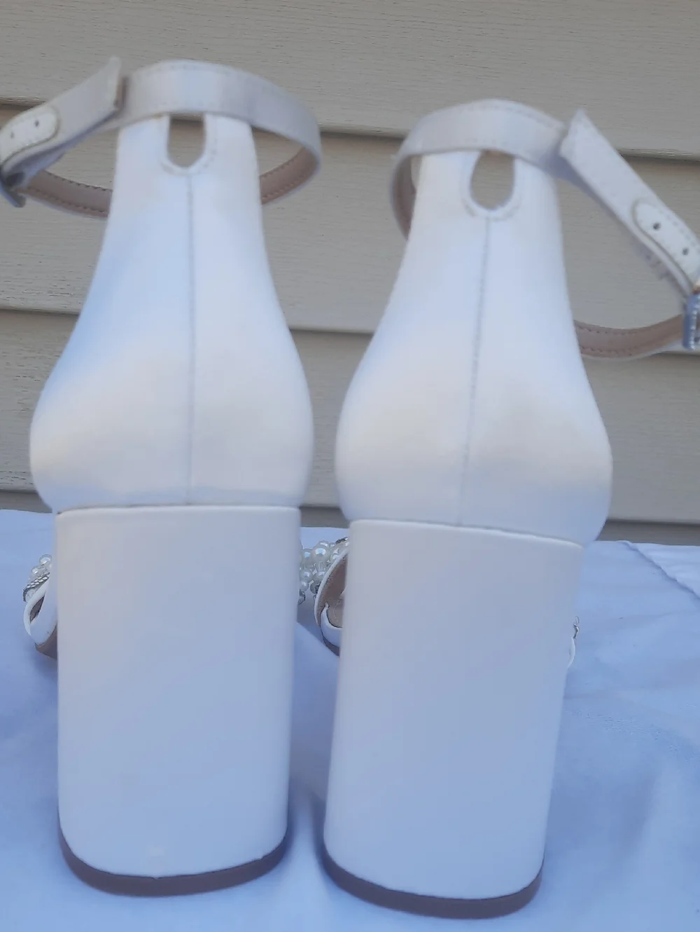 Kelly & Katie Drema Sandal - white bridal heel Size 9 - Picture 8 of 8